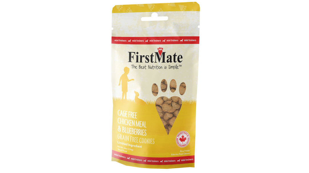 FirstMate Dog Treats Chicken with Blueberry 8oz