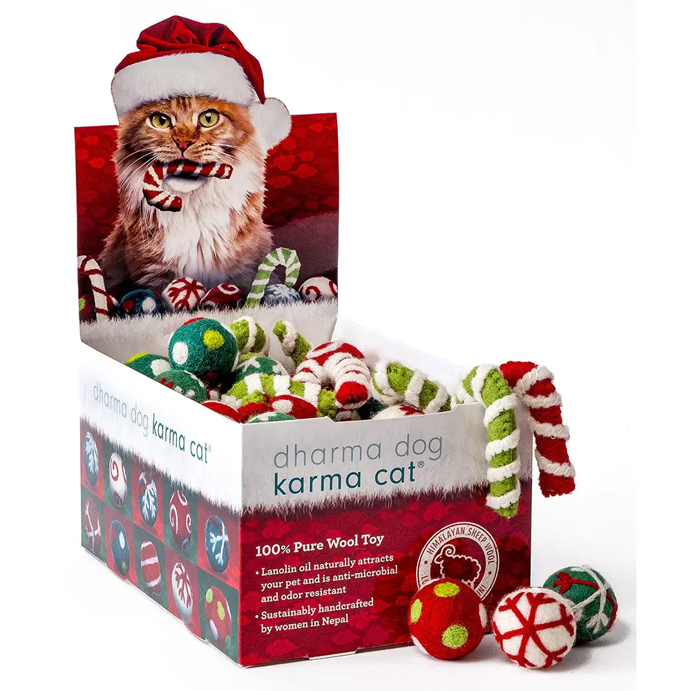 KARMA CAT – Wool Felt Christmas Toys Display