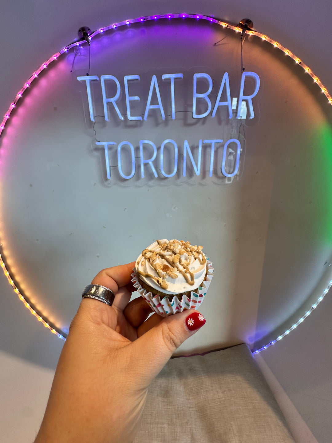 Bake n' Bark Cupcakes