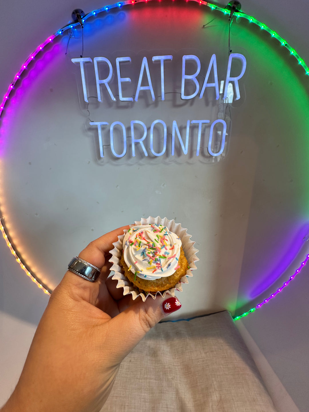 Bake n' Bark Cupcakes